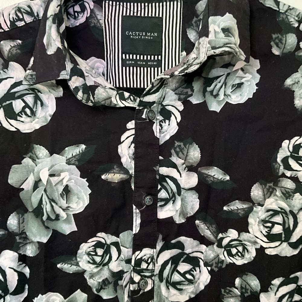 CACTUS MAN MEN ROSE BUTTON DOWN SHIRT SZE M